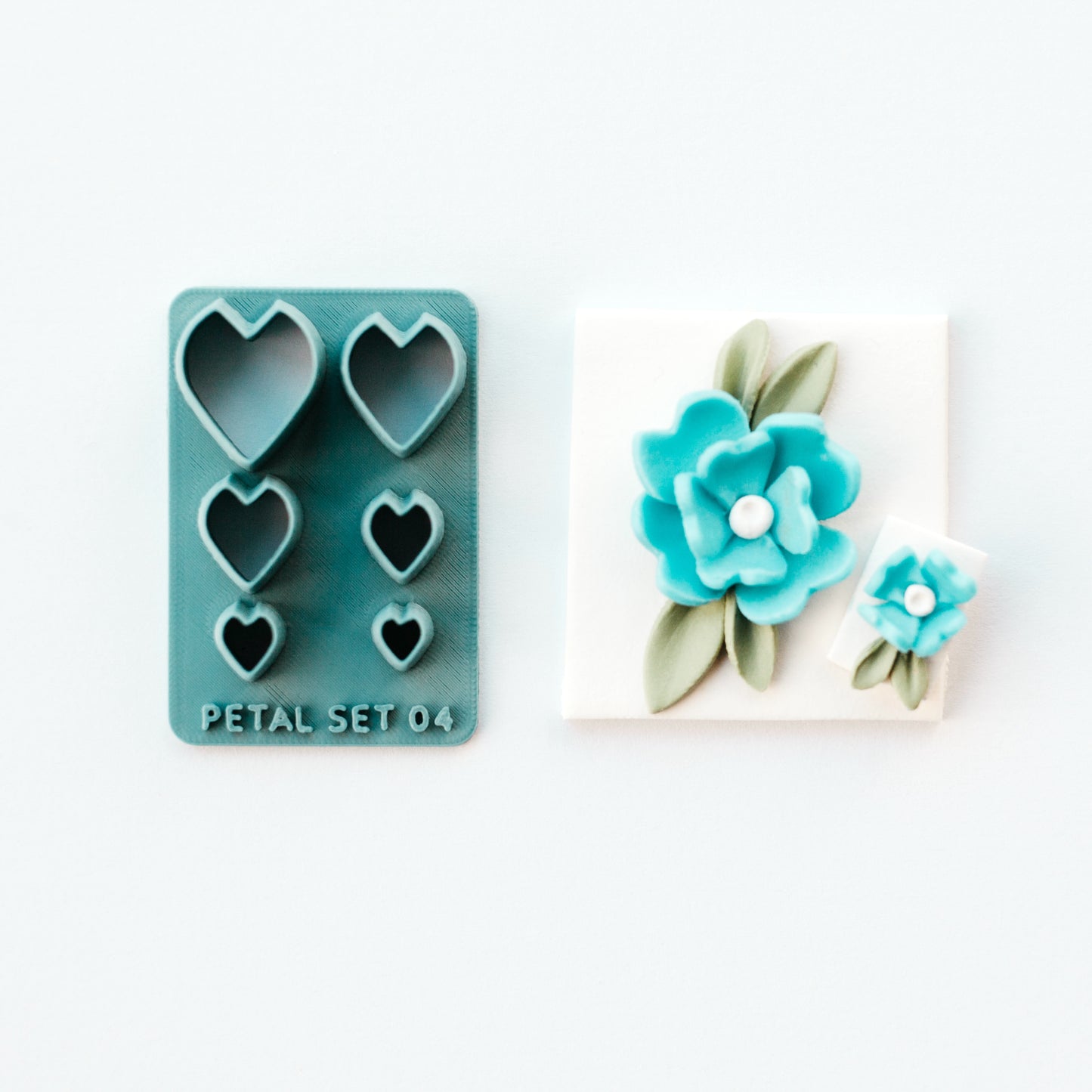 'Petal 4' Florals Multi-Cutter Set - Claylab